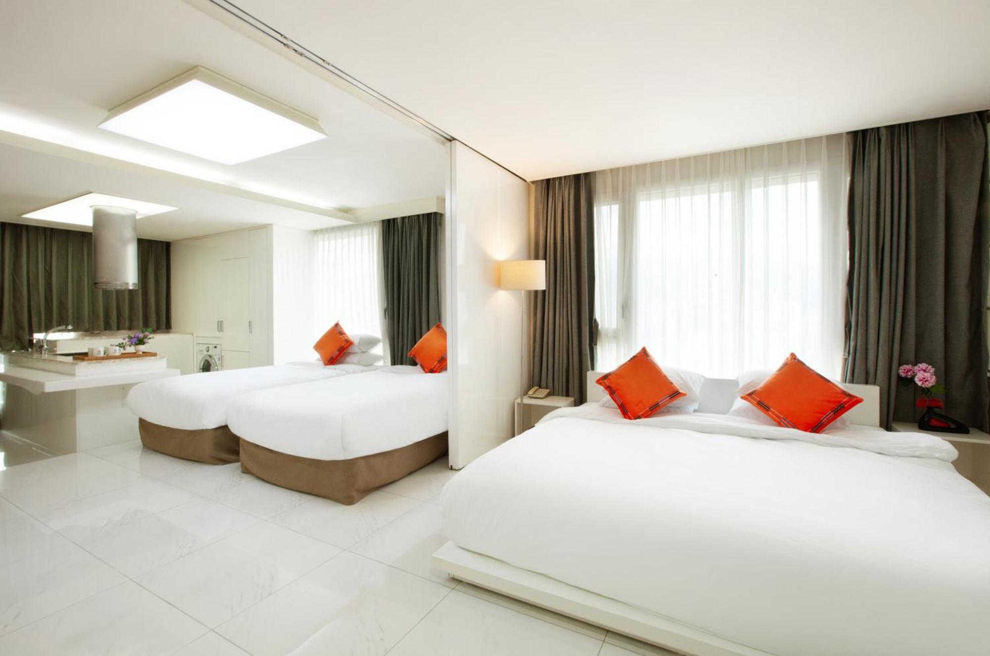Shin Shin Hotel Jeju Ocean Seogwipo Exterior foto