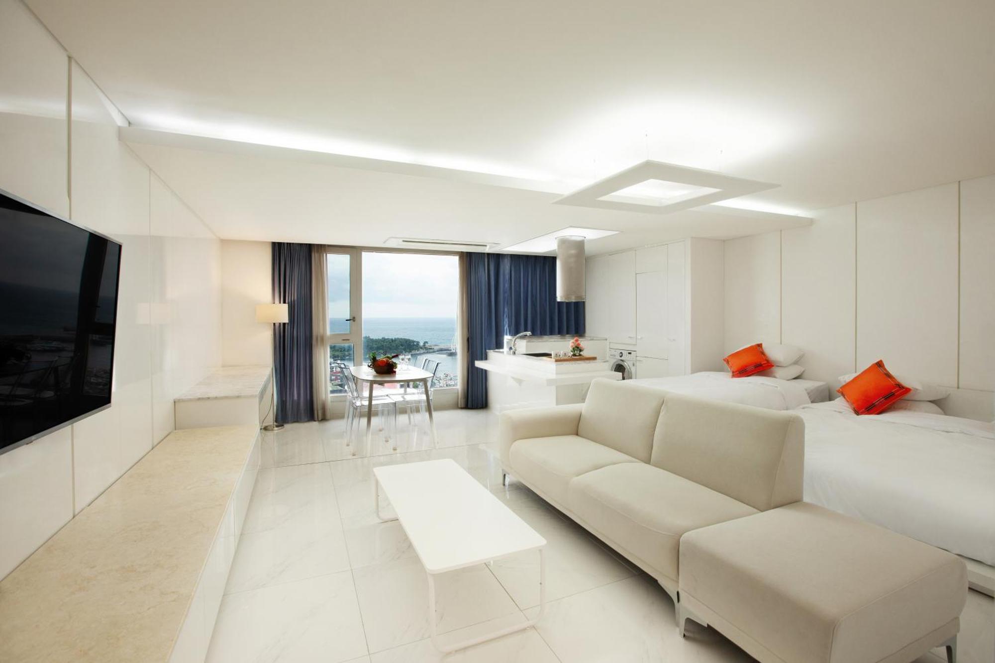 Shin Shin Hotel Jeju Ocean Seogwipo Exterior foto